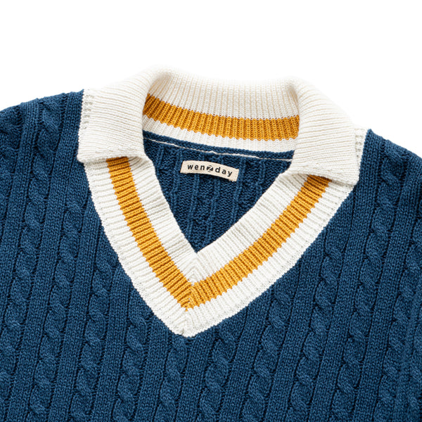 V NECK CABLE KNIT
